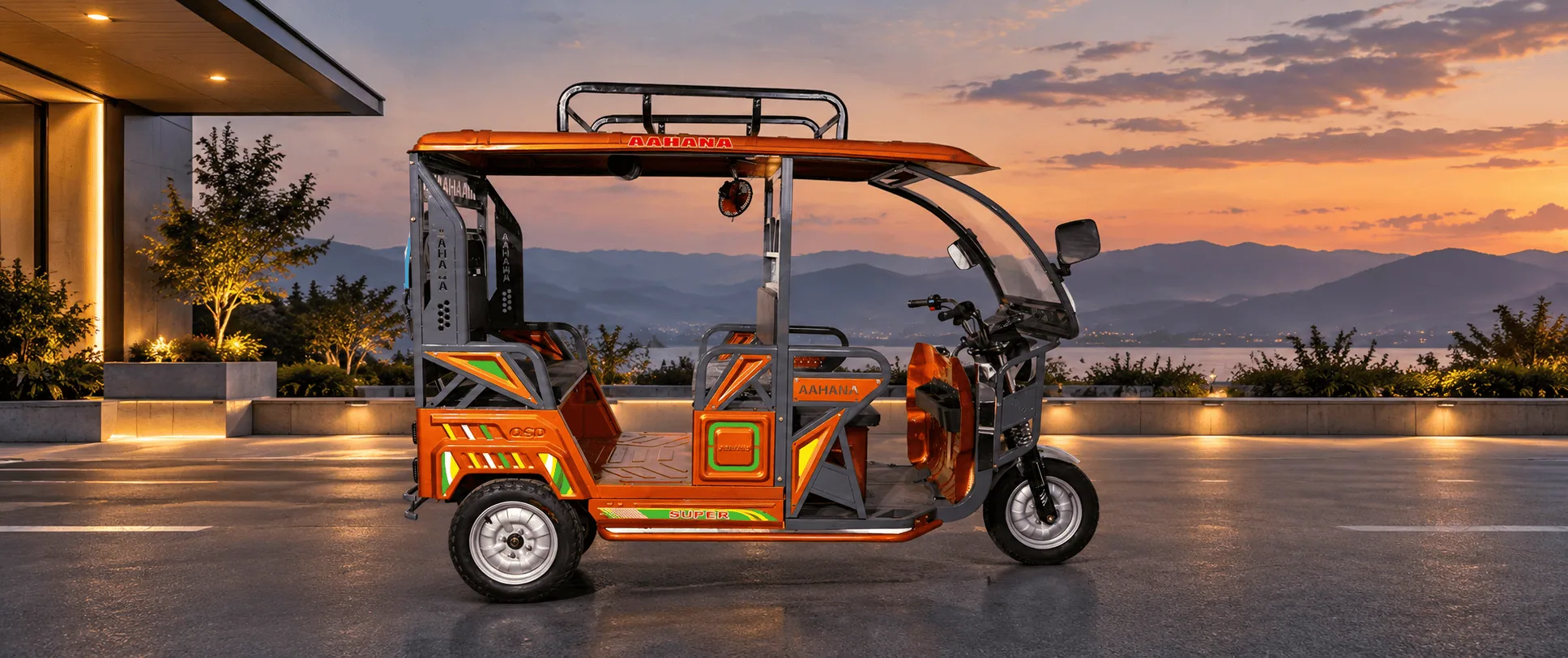 Aahana 2 (A2) Ultra Plus electric rickshaw side view